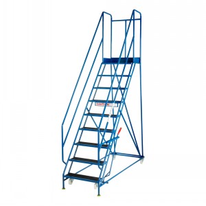 Industrial Mobile Access Steps 610mm Wide